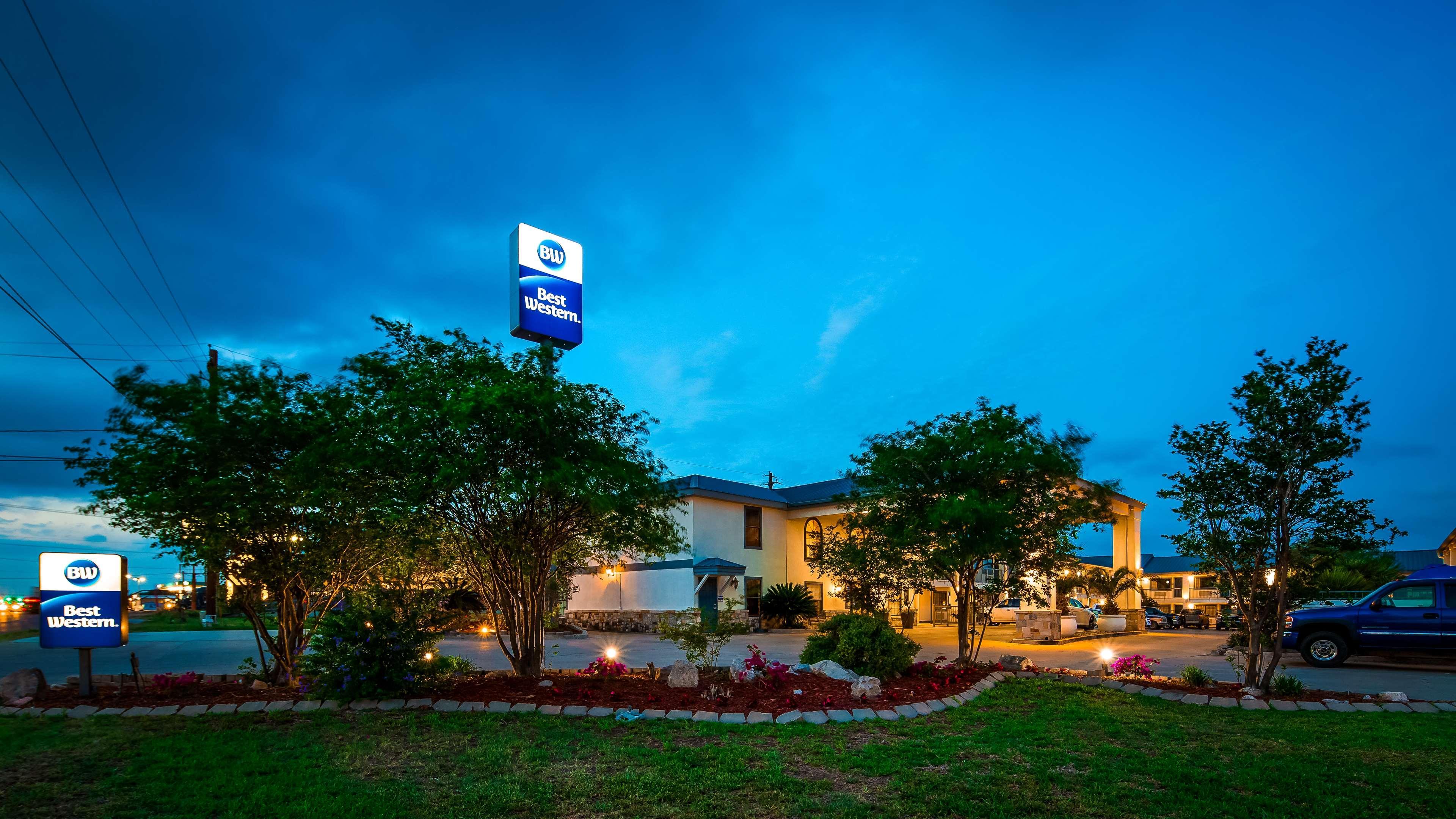 Best Western George West Executive Inn Exterior foto